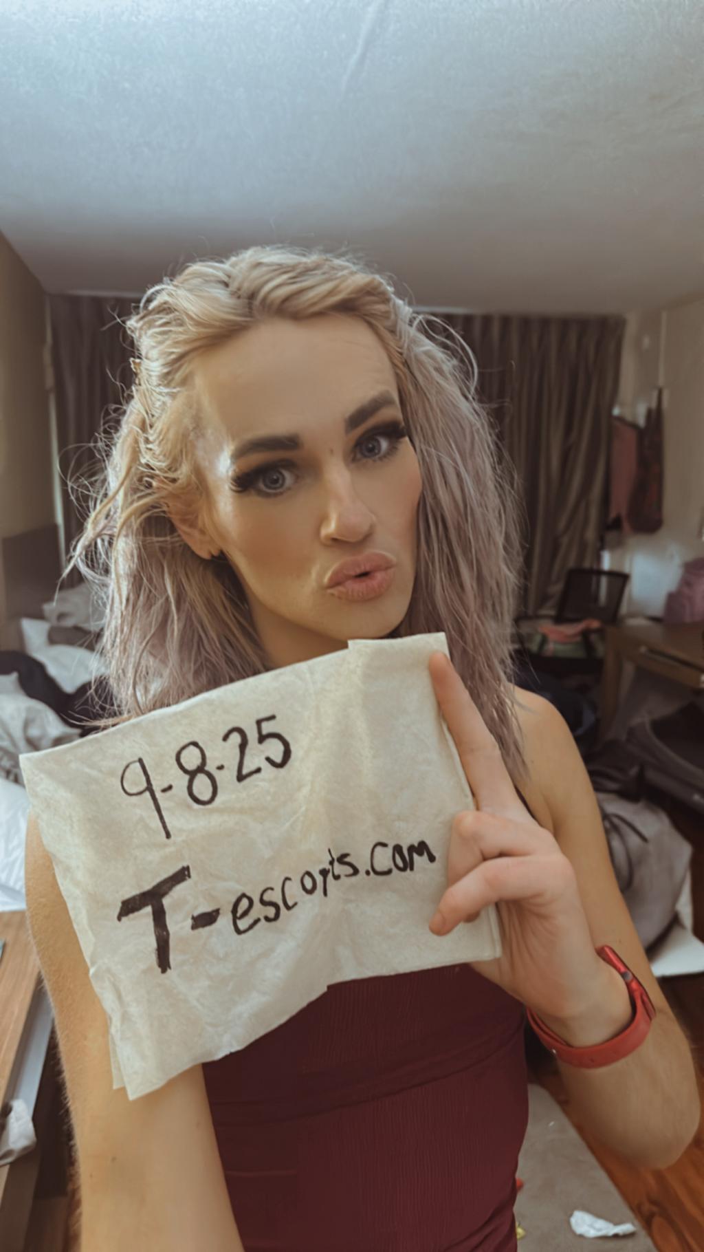 escort photo 6